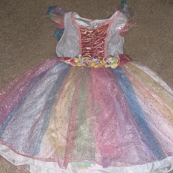 Shimmering unicorn costume - Picture 5 of 17